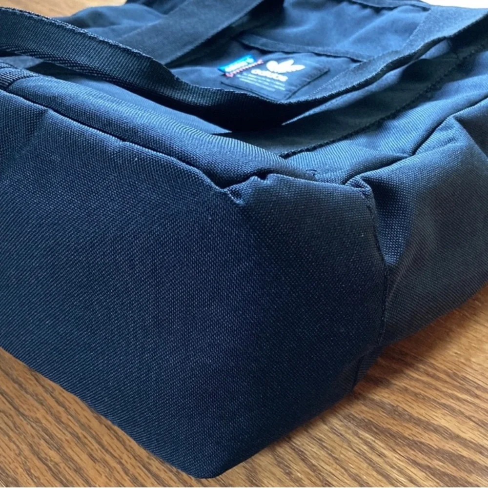 Adidas Originals Tote Bag - Picture 3 of 9